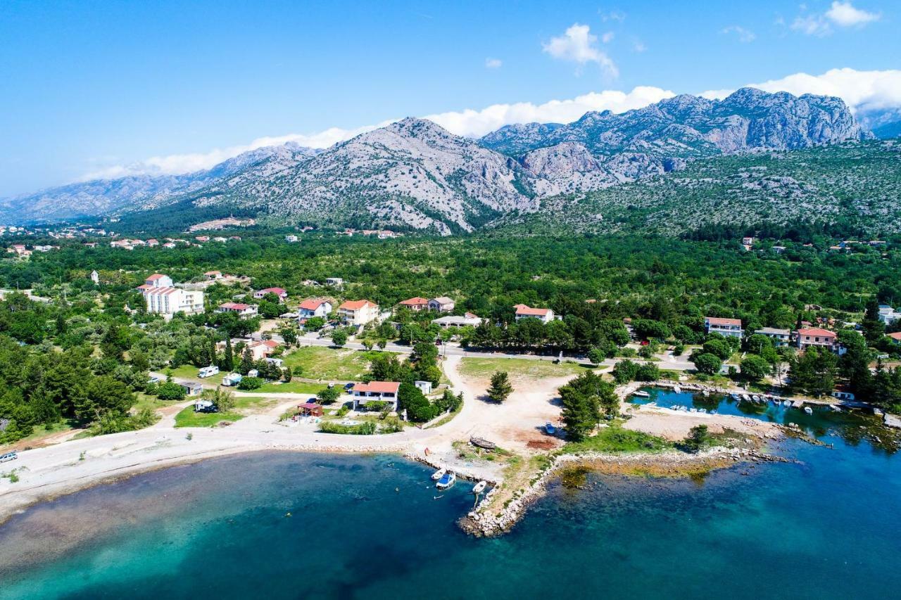 Apartmani I Sobe Dinko Starigrad Paklenica Eksteriør billede