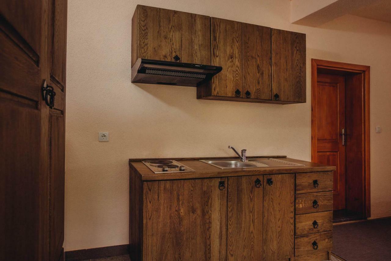 Apartmani I Sobe Dinko Starigrad Paklenica Eksteriør billede